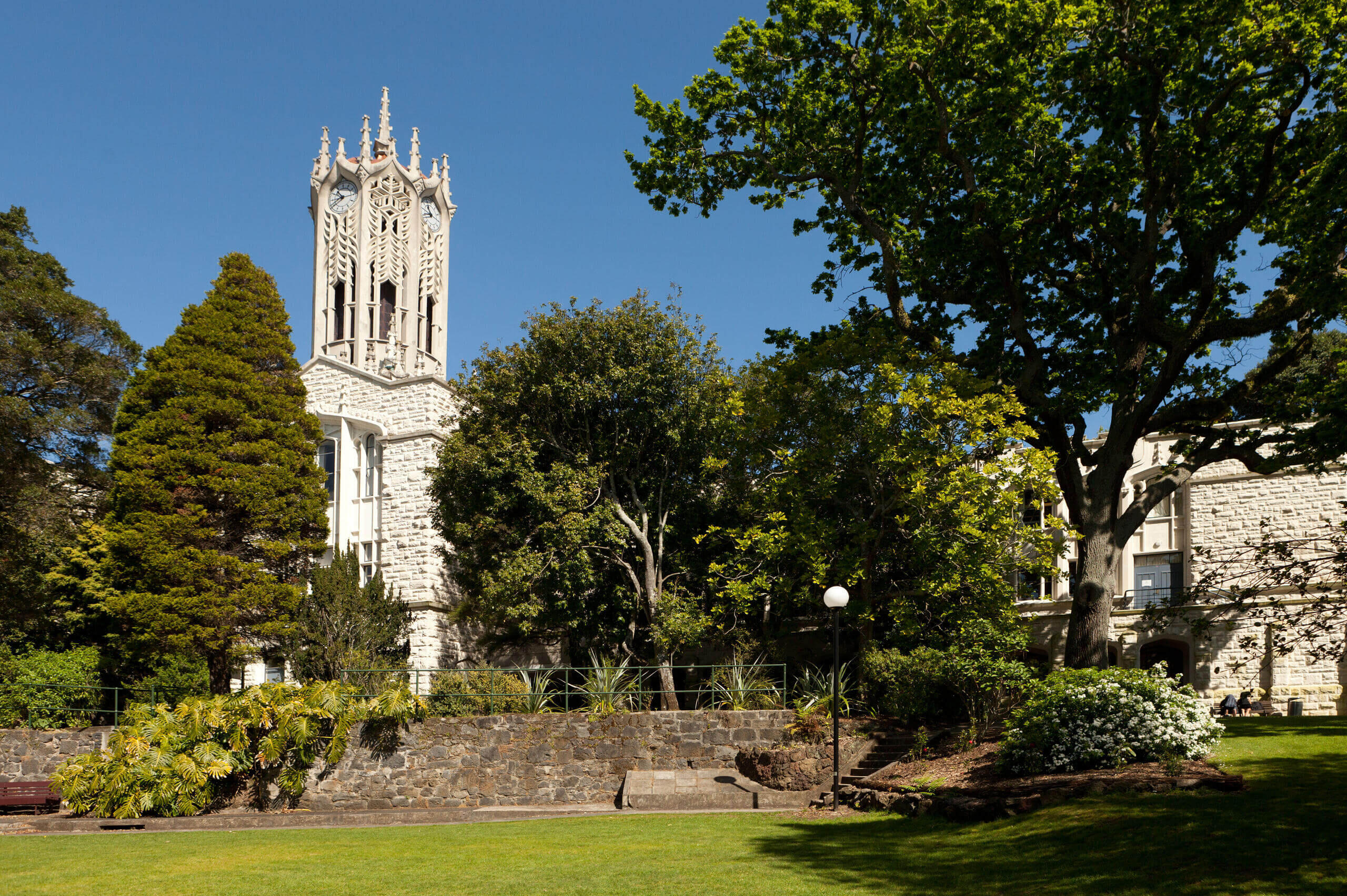 Clocktower der University of Auckland in Neuseeland