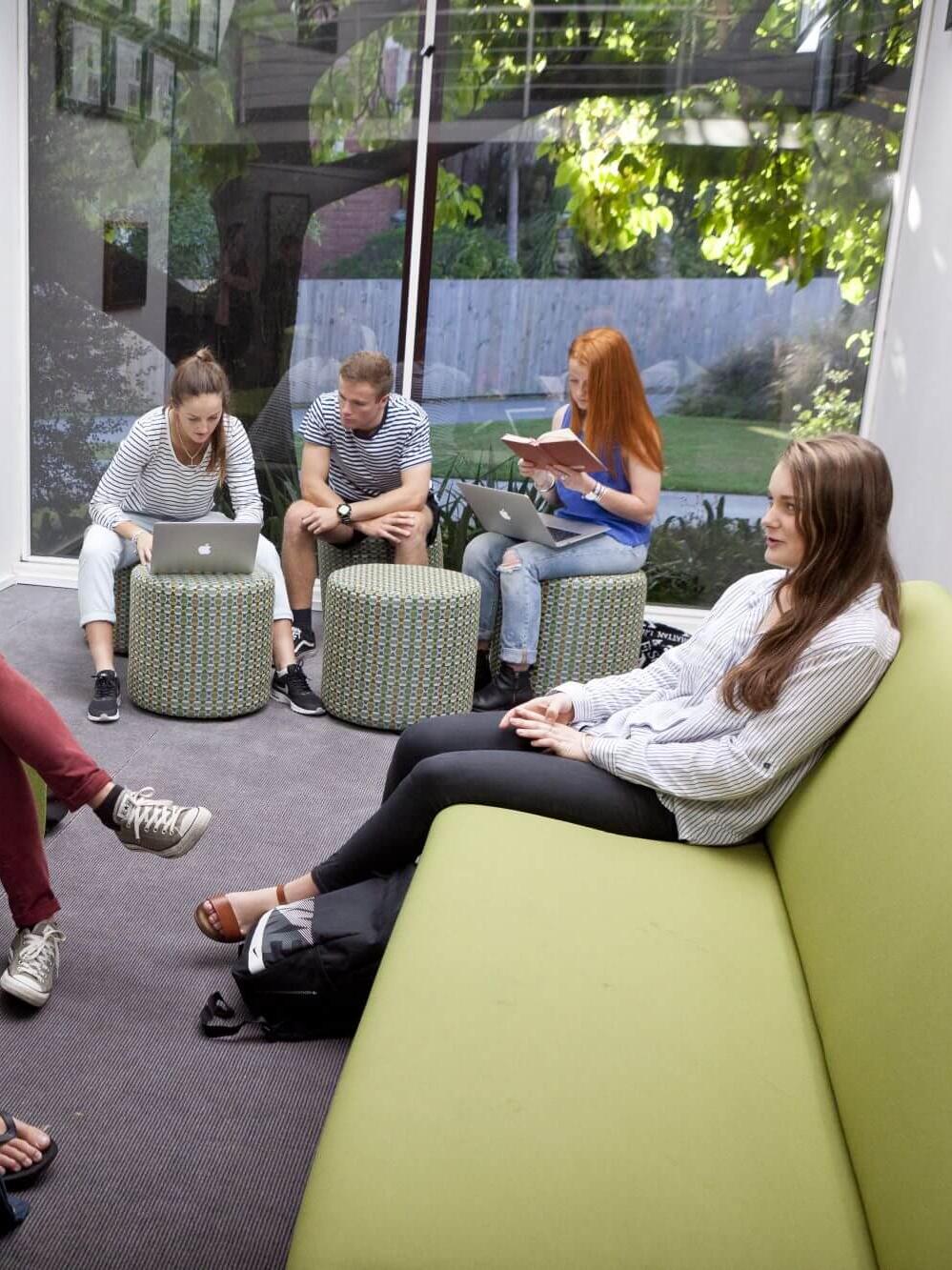 Studierende auf dem Campus der Lincoln University