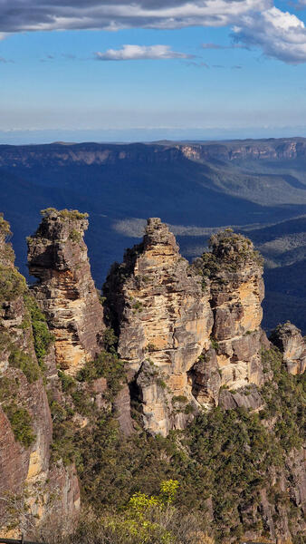 Three Sisters