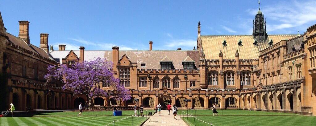 Innenhof Quadrangle der University of Sydney in New South Wales 