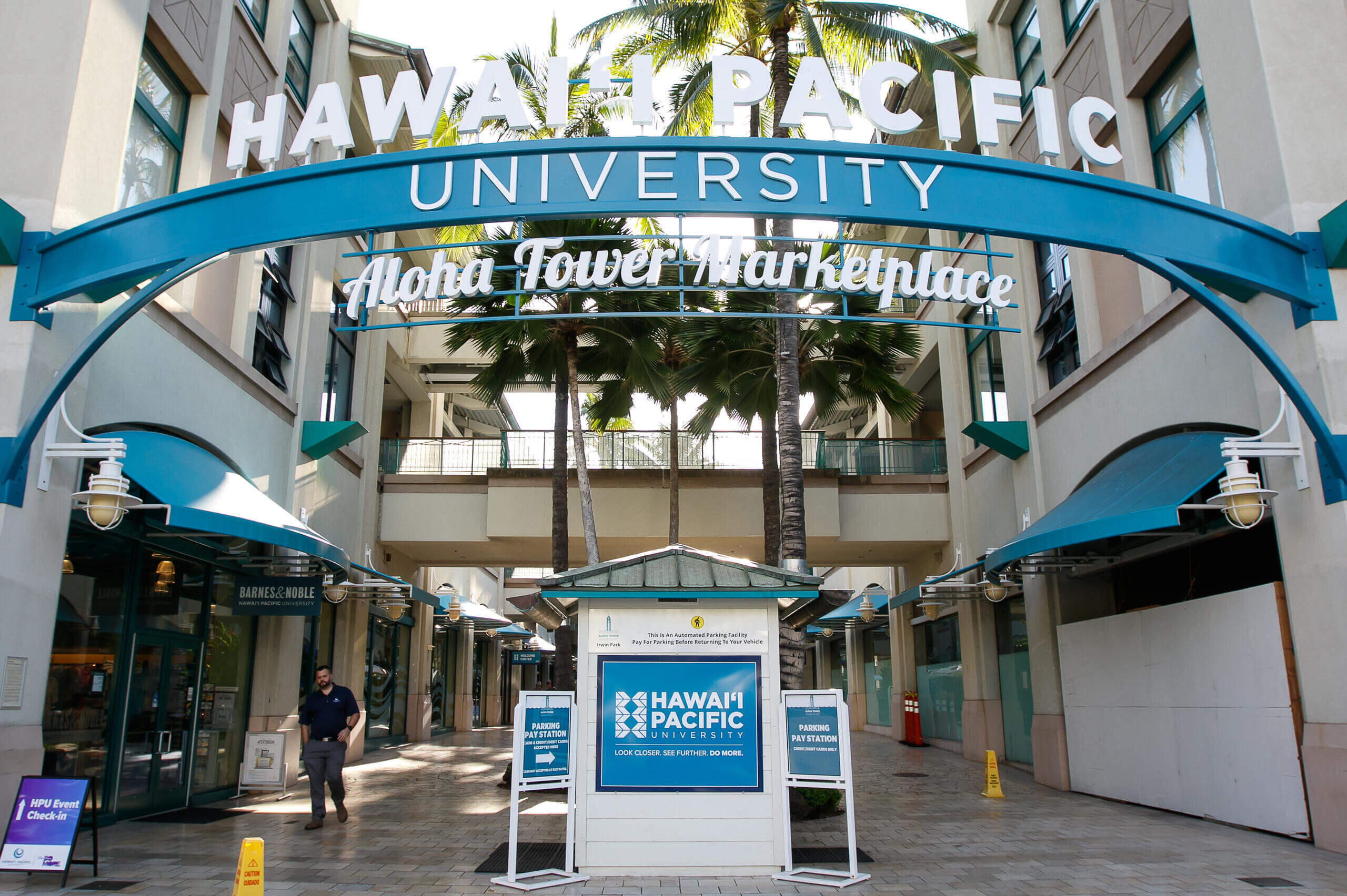 Studiere an der Hawaii Pacific University. Photo By James Kimo Garrett