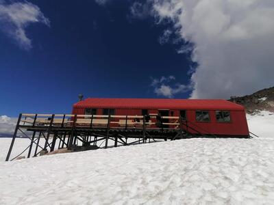 Mueller Hut