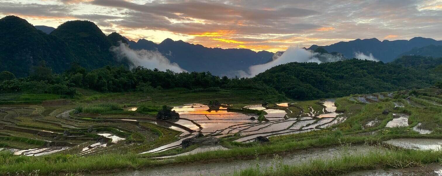 Vietnam Landschaft Sonnenuntergang