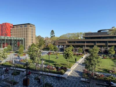 Macquarie University